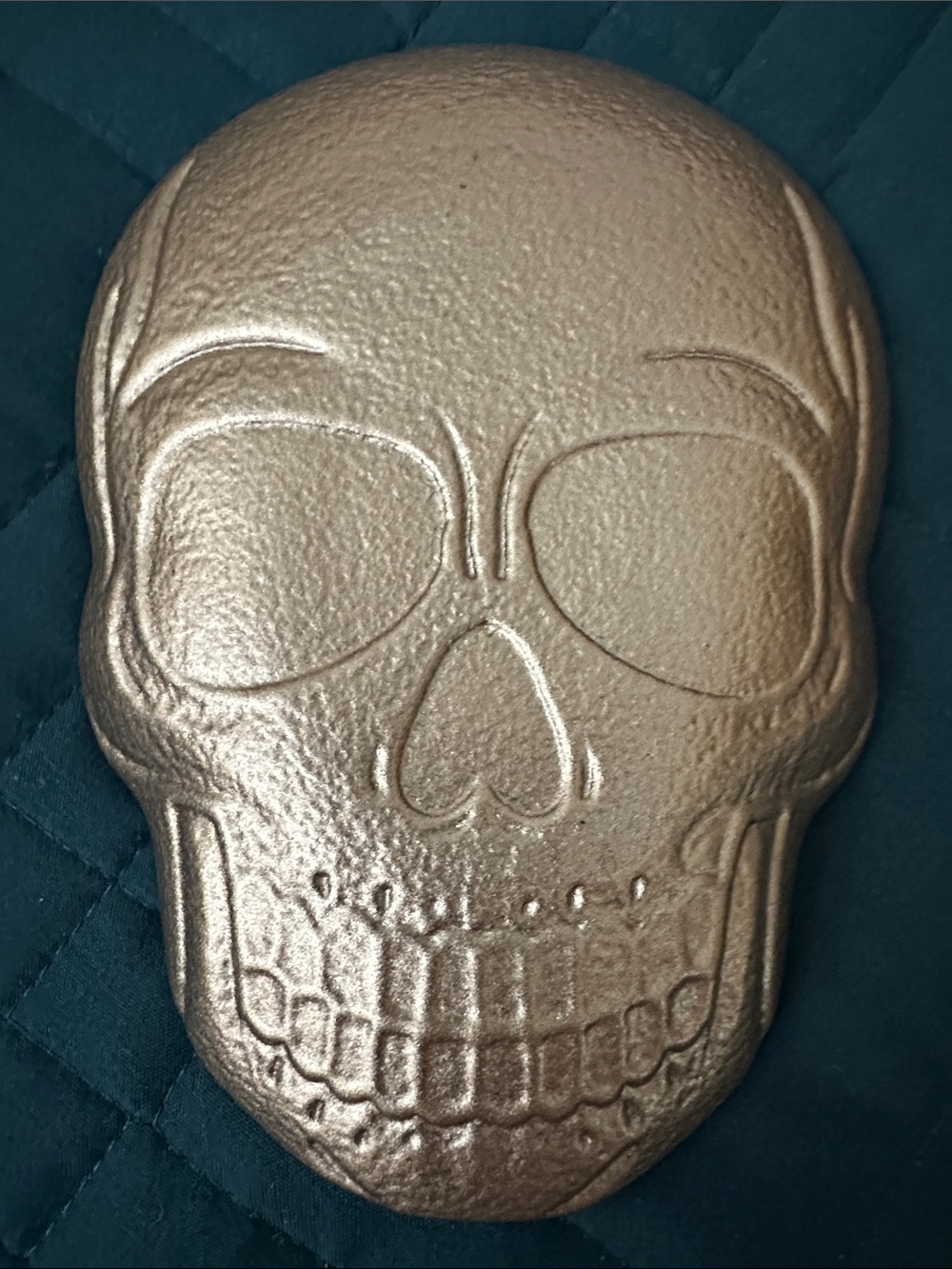 Skull EUC glass dish. Coated on back in light bronze/rose gold color. - Picture 2 of 3